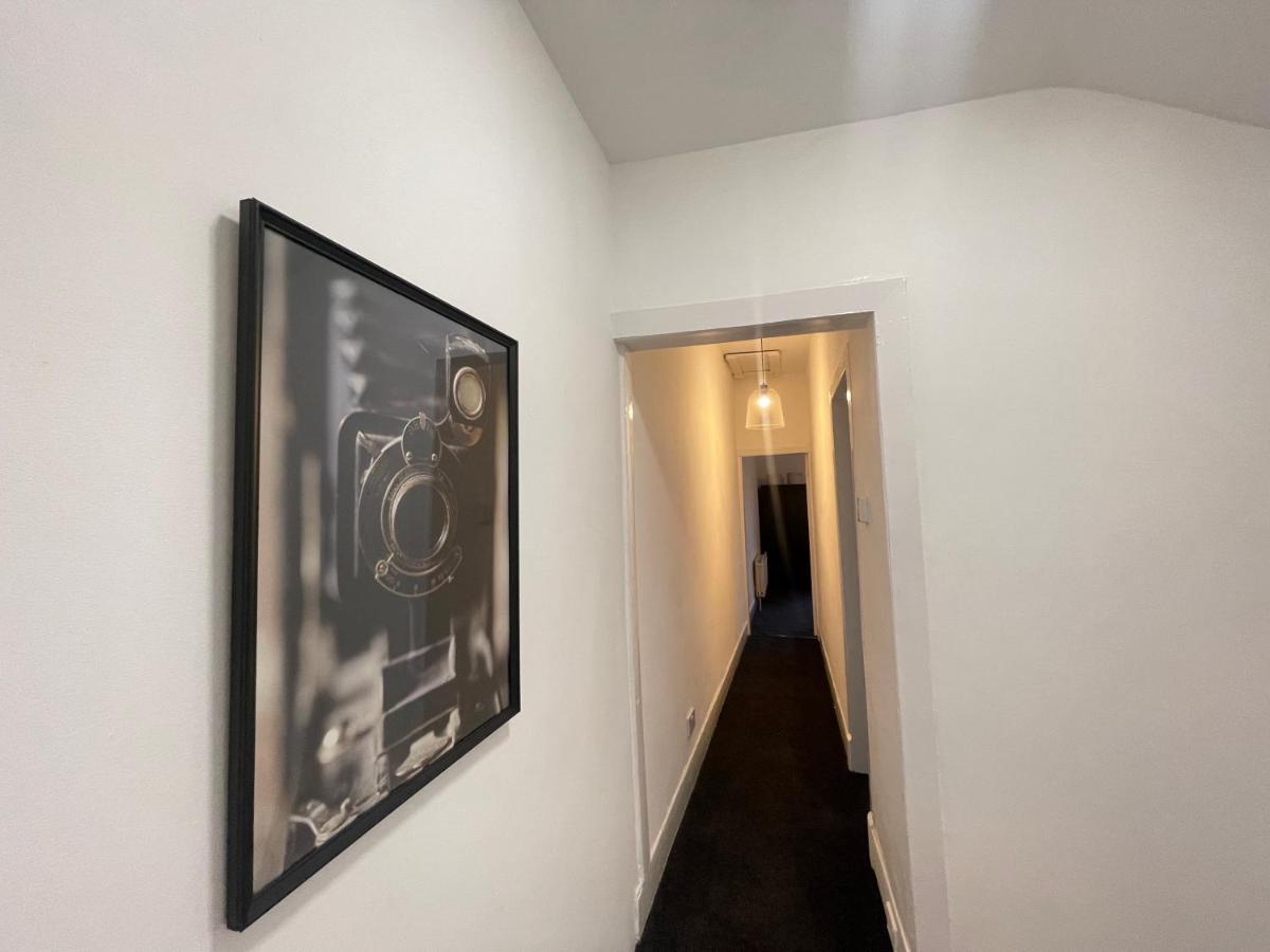 Urban 3 Bedroom Home In Kings Heath-Great Location Birmingham Kültér fotó